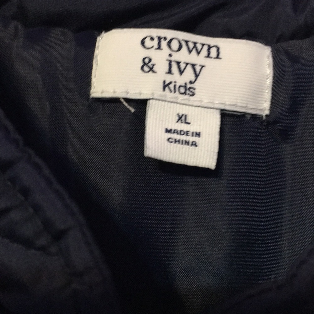 Coat - Picture 3 of 4